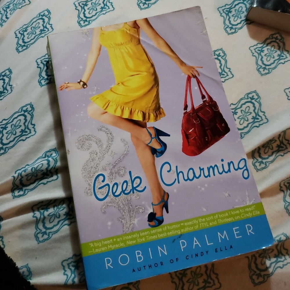 Books - Picture 2 of 5